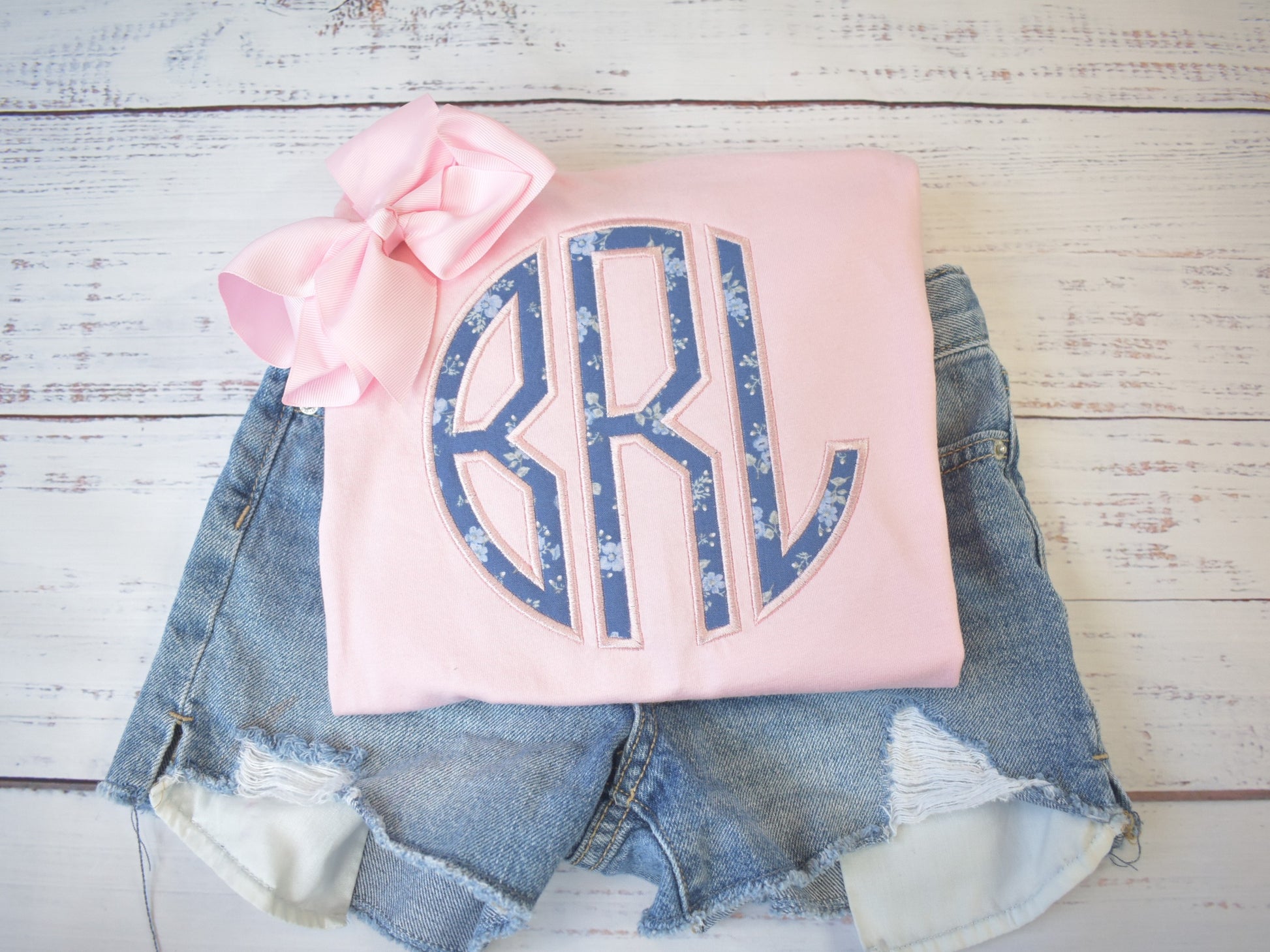 GIRLS APPLIQUE MONOGRAM SHIRT image 0