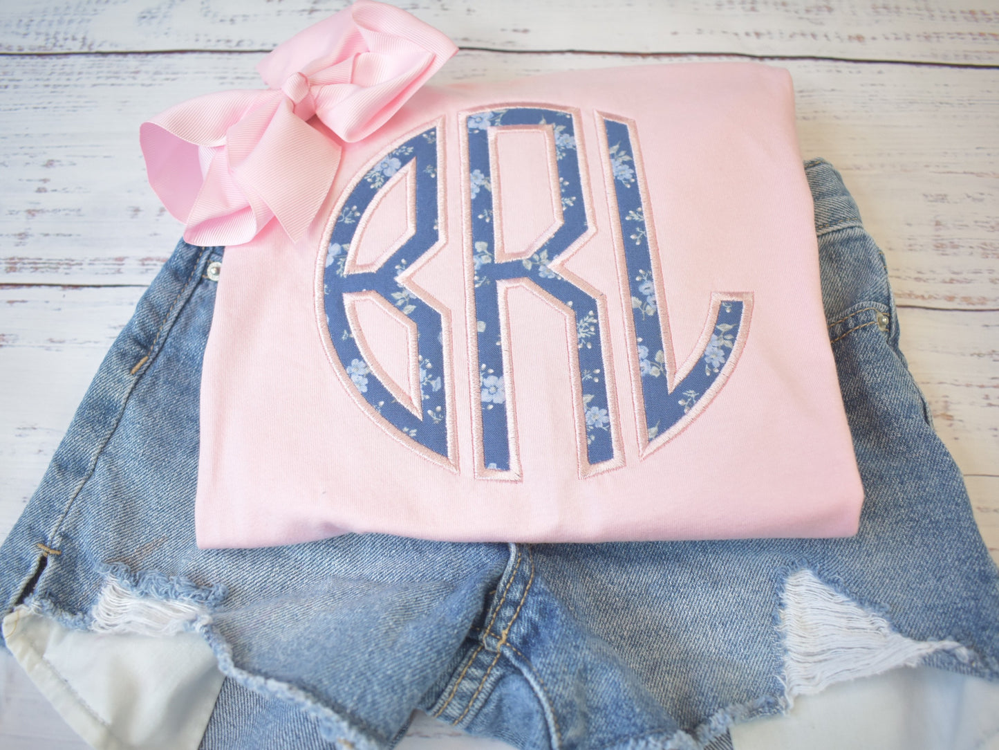 GIRLS APPLIQUE MONOGRAM SHIRT image 3